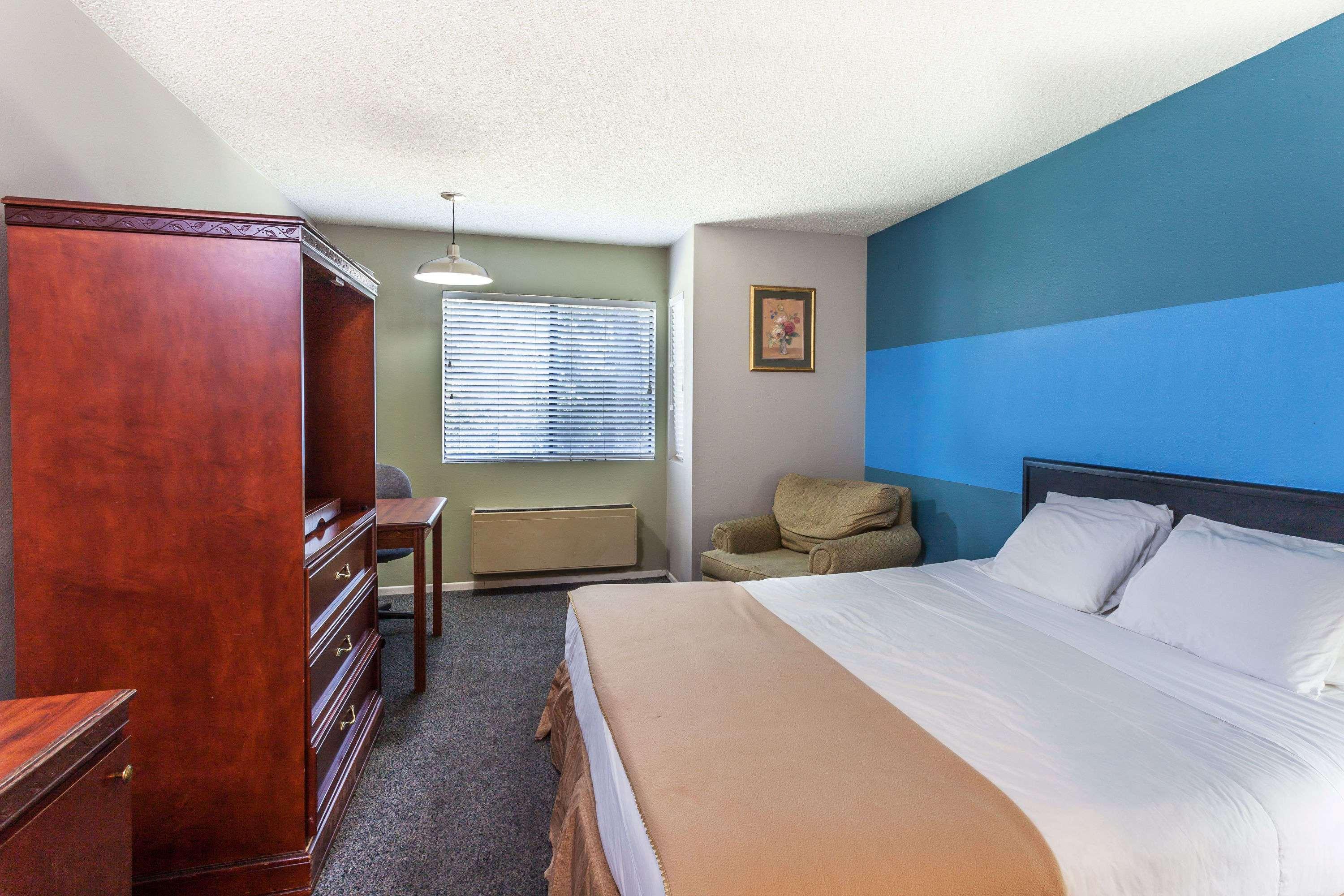 Travelodge By Wyndham Big Bear Lake Ca Exterior photo