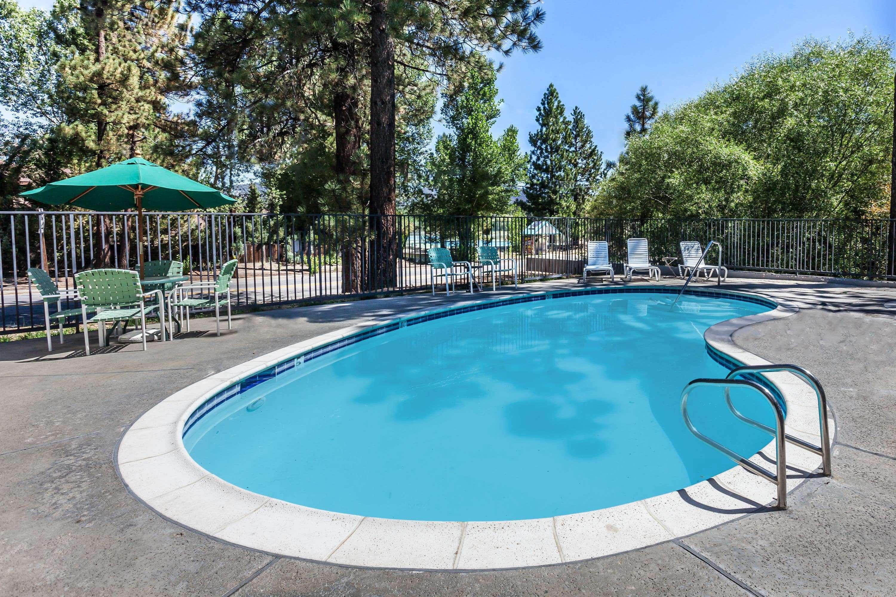 Travelodge By Wyndham Big Bear Lake Ca Exterior photo