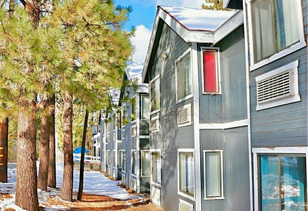 Travelodge By Wyndham Big Bear Lake Ca Exterior photo